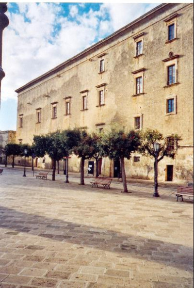 Uno scorcio di palazzo Gallone